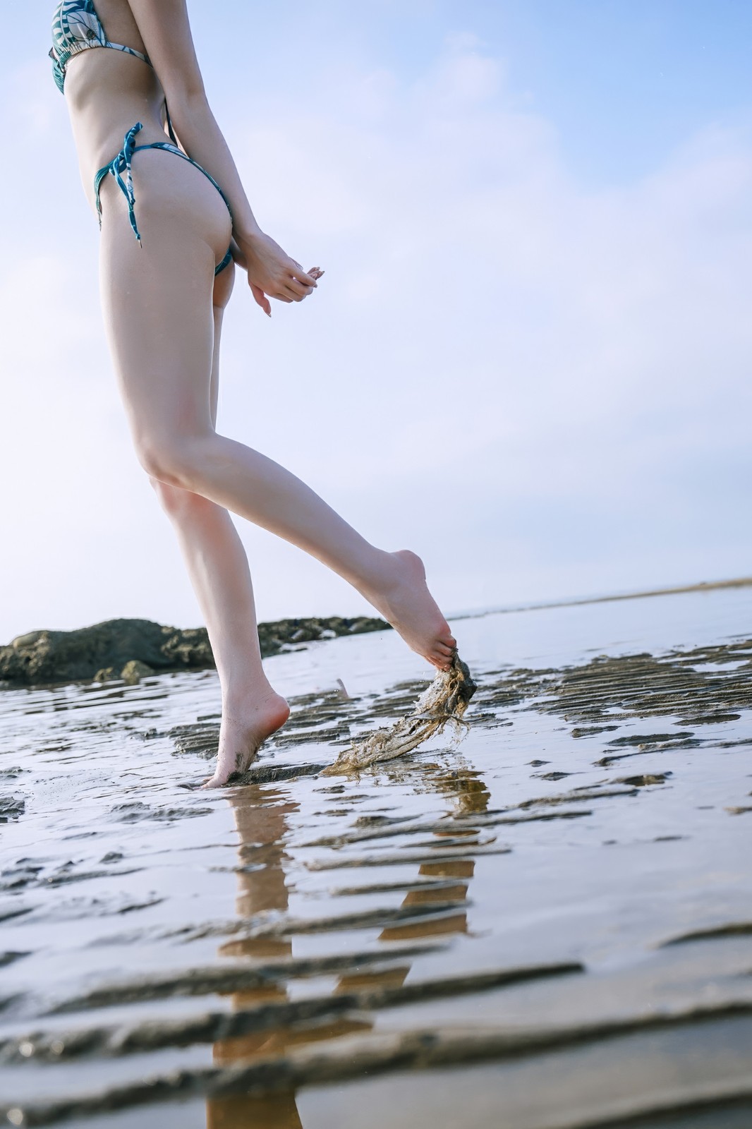 BIKINIDEBU_48.jpeg